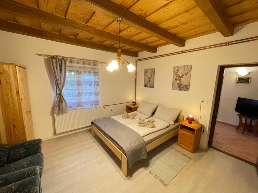 Fuegefa Apartman Balatonmáriafürdő Buitenkant foto