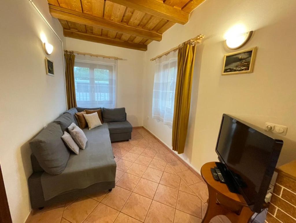 Fuegefa Apartman Balatonmáriafürdő Buitenkant foto